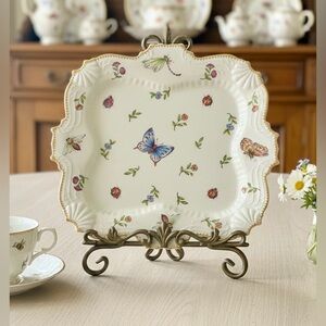 I. Godinger & Co. "Primavera" square plate